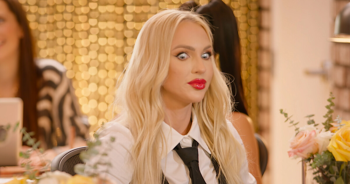 Mary Becomes the Managing Partner | Selling Sunset S5E2 Thumbnail Image