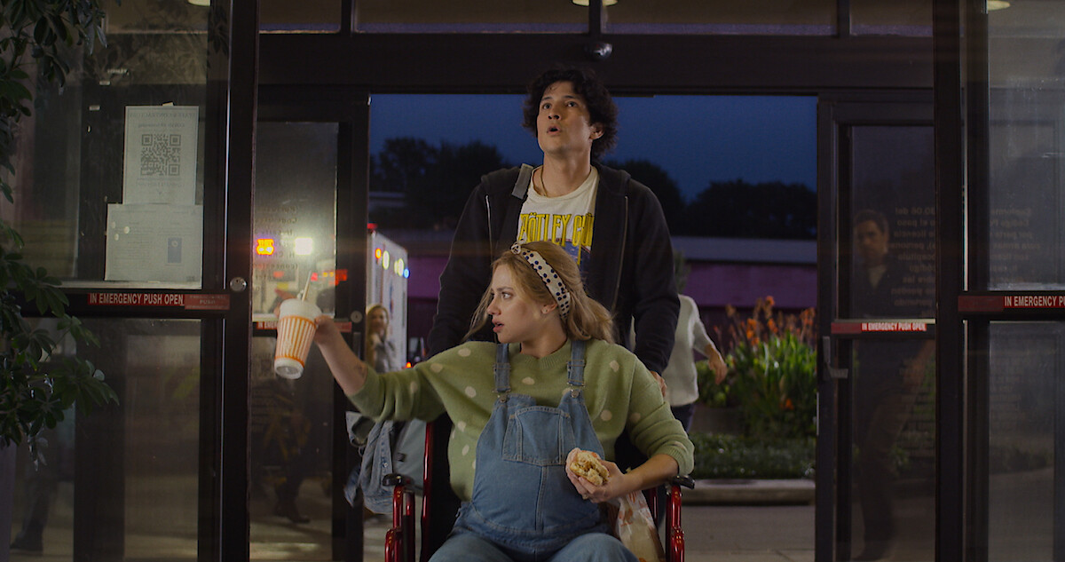 ‘Look Both Ways’ Trailer