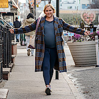Amy Schumer as Lainy in 'Kinda Pregnant'.