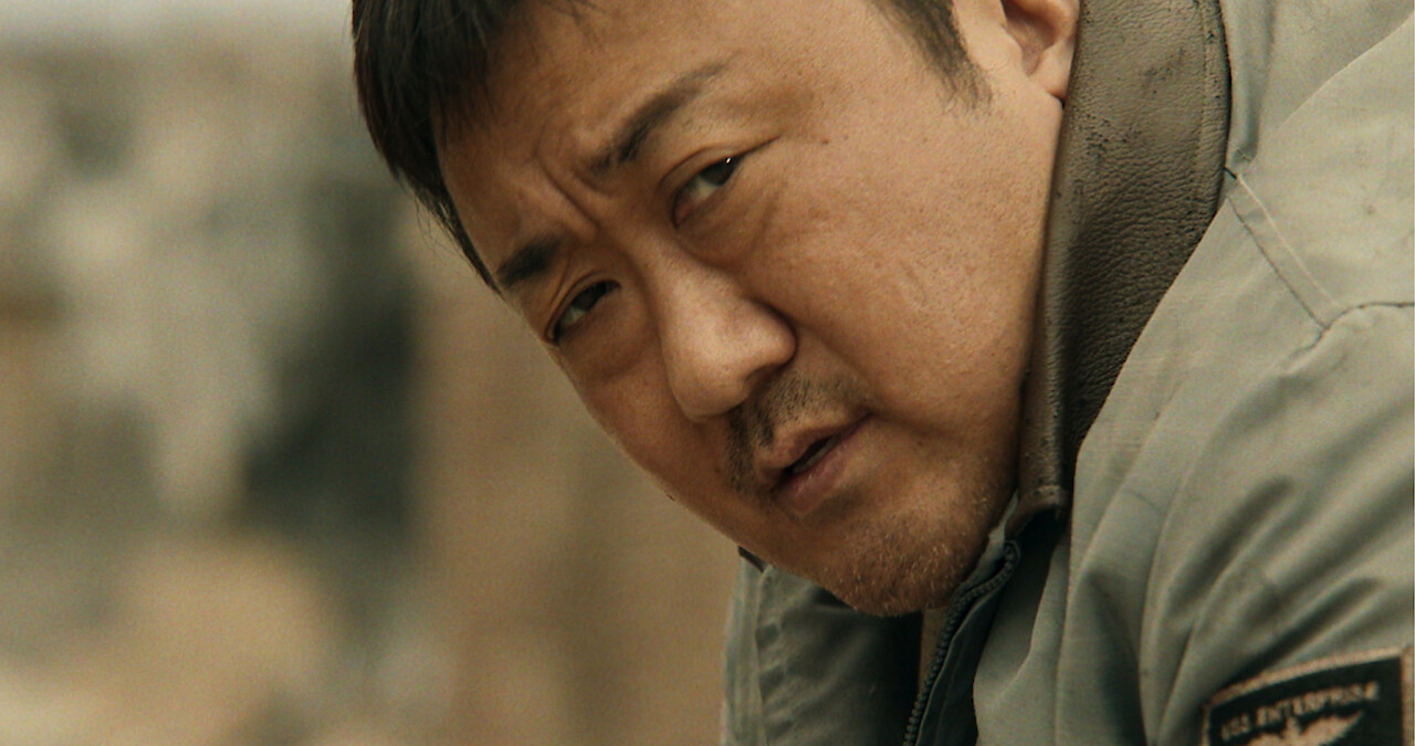 A trailer for 'Badlands Hunters.'