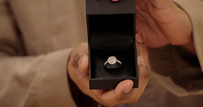 The Love Is Blind couples choose engagement rings.