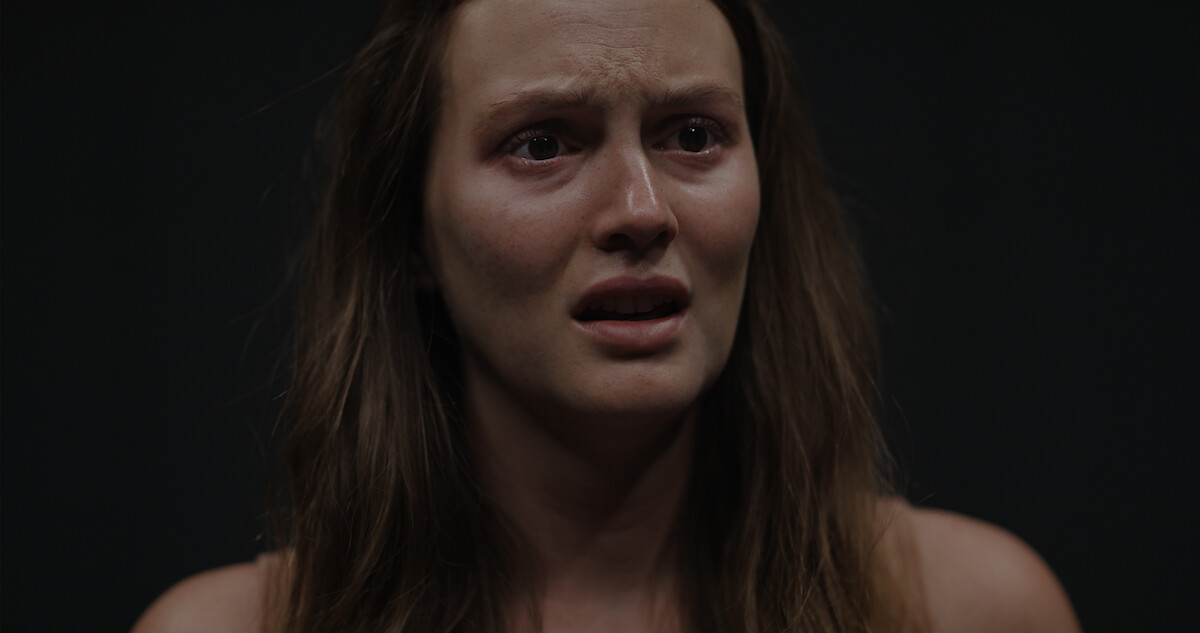 An image of a distressed looking Beth in The Weekend Away, played by Leighton Meester