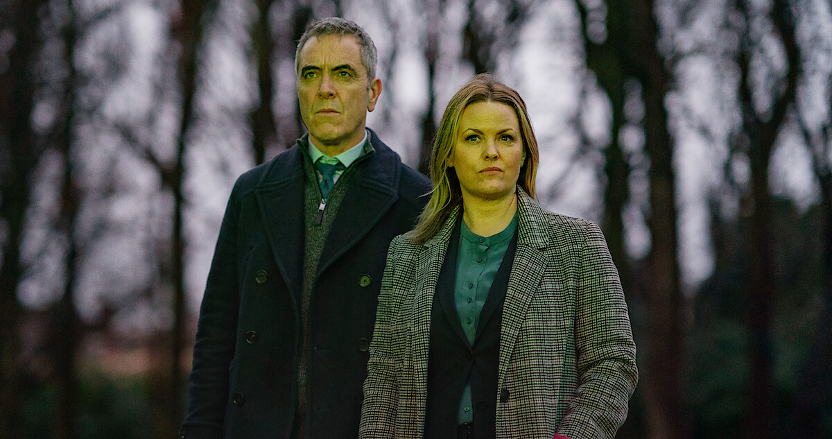 All the Questions We Had After the 'Stay Close' Premiere - Netflix Tudum