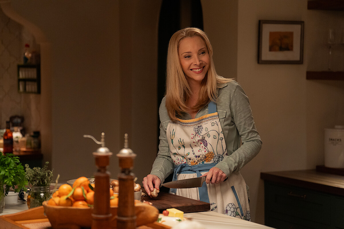 Lisa Kudrow as Lydia in Season 1 of 'No Good Deed'
