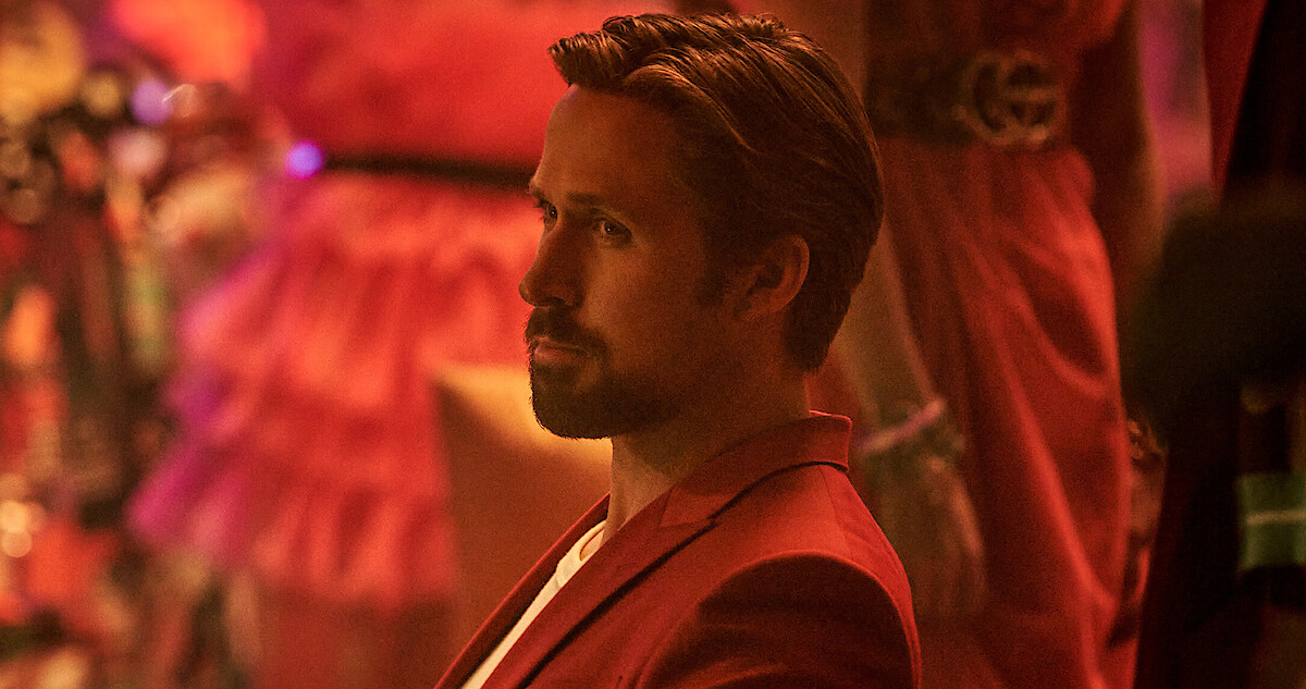 Ryan Gosling sebagai Court Gentry, alias Sierra Six dalam film The Gray Man