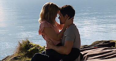 The Steamiest Smooches in ‘Virgin River’