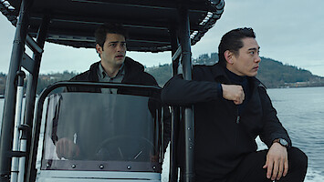 Noah Centineo as Owen Hendricks, Teo Yoo as Jang Kyun Kim in Episode 206 of The Recruit.