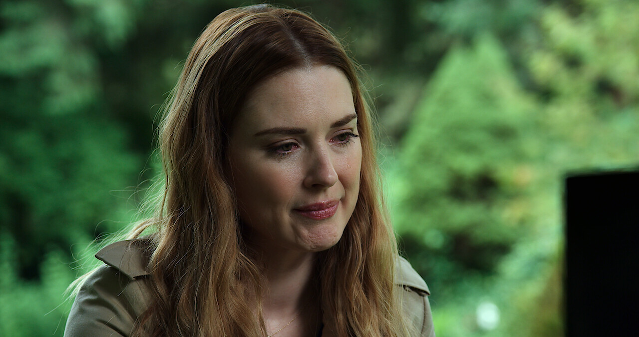 Mel Visits Her Husband's Grave