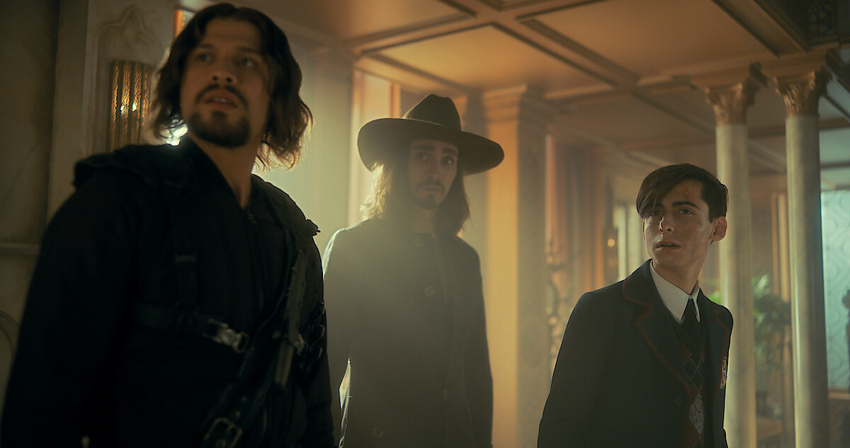 ‘The Umbrella Academy’ Season 3 Trailer