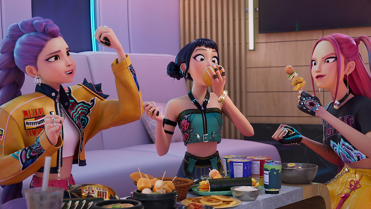 Rumi, Zoey, and Mira feast together in 'KPop Demon Hunters'