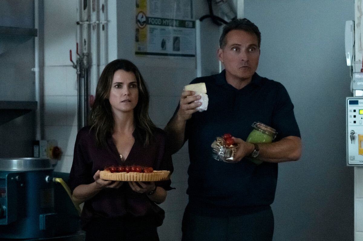 Rufus Sewell as Hal Wyler and Keri Russell as Kate Wyler in ‘The Diplomat’ Season1.