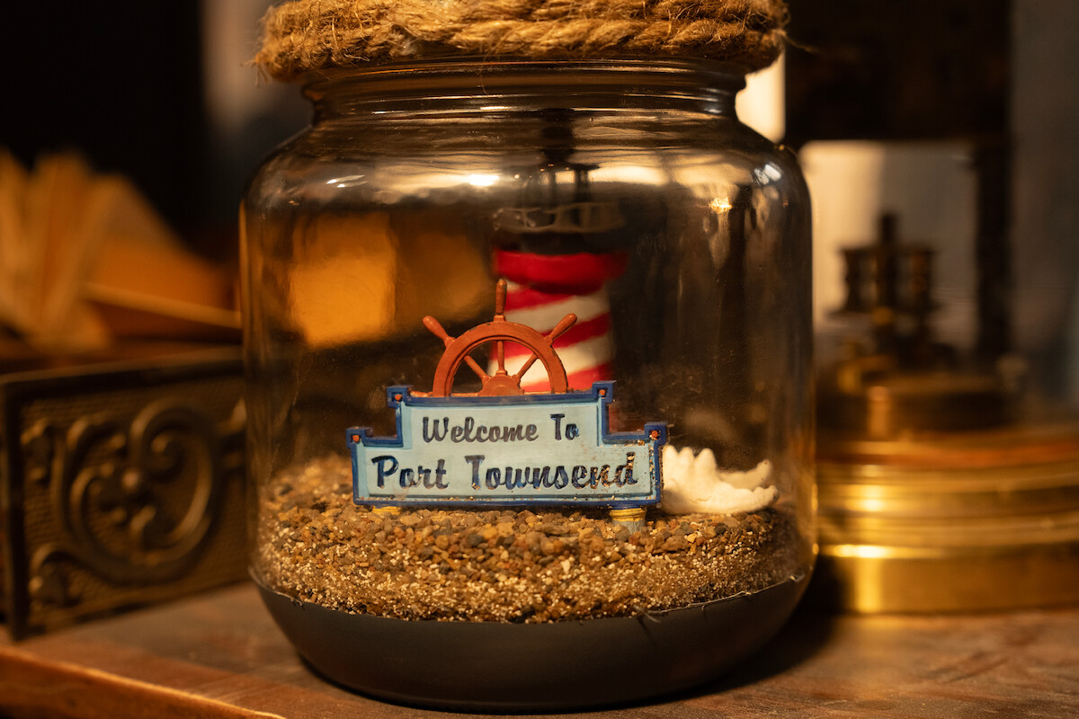 Port Townsend figurine in Episode 2 of DEAD BOY DETECTIVES.