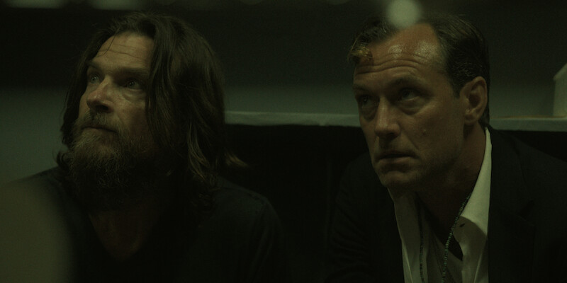 Jason Bateman as Vince, Jude Law as Jake in 'Black Rabbit.'