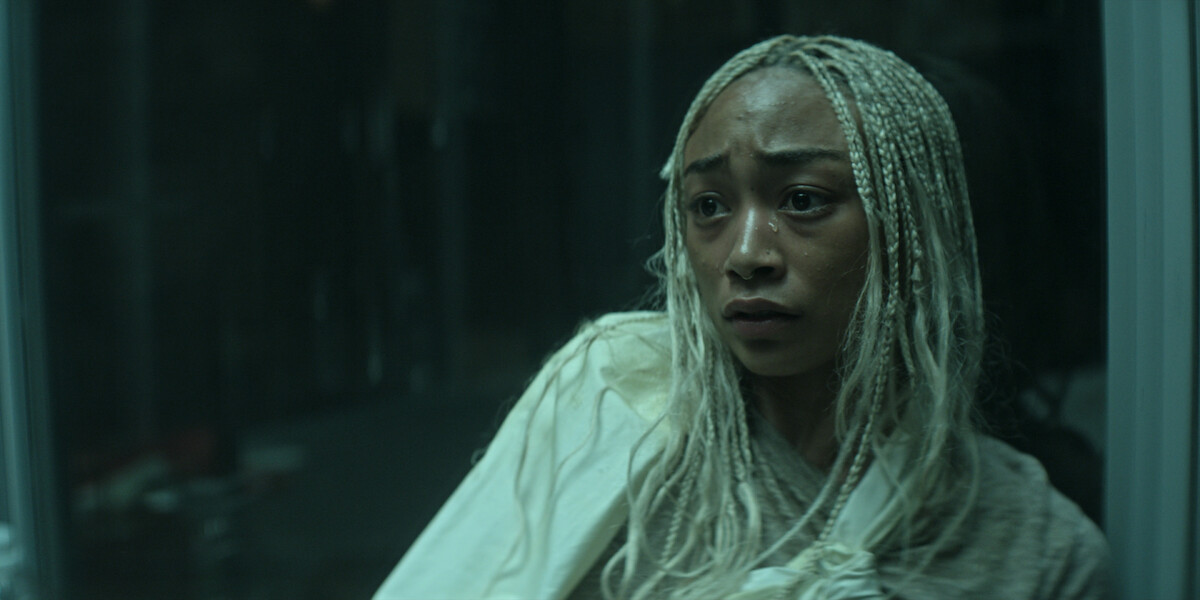 Tati Gabrielle as Marienne is trapped in You Season 4