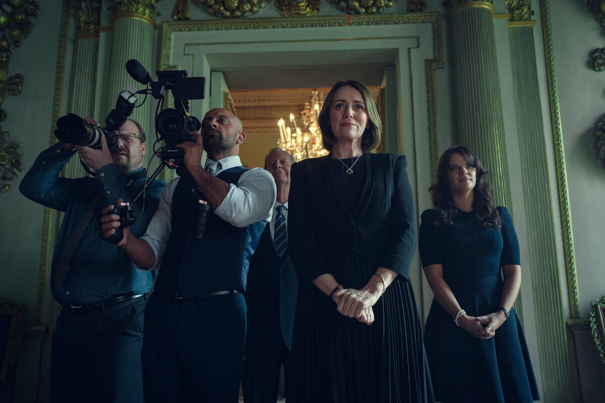 Keeley Hawes as Amanda Thirsk.