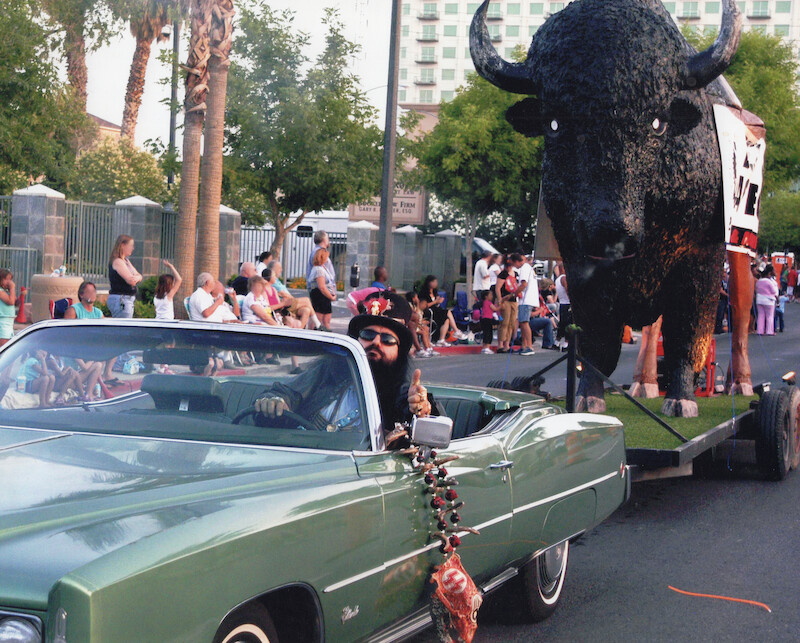 Buffalo Jim paid a local artist to create this custom-made animatronic buffalo - ‘Unsolved Mysteries’ Volume 3 Bonus Material - Photos of Buffalo Jim 