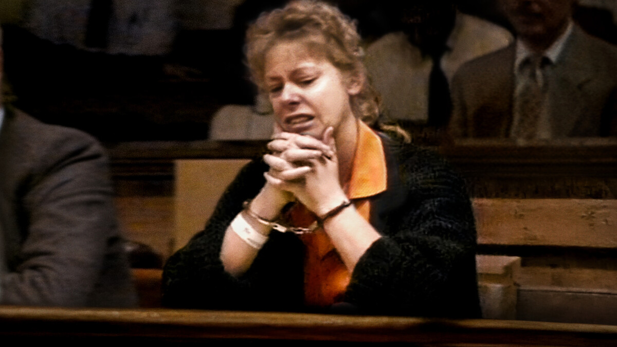 Aileen Wuornos sitting in the court room