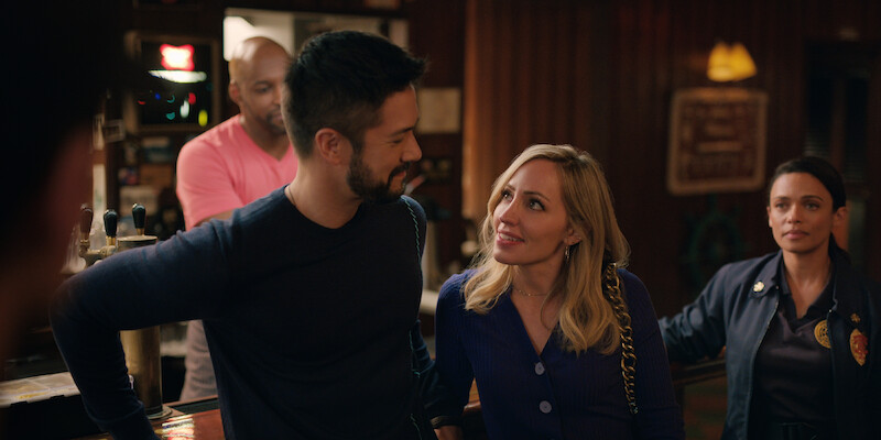 Marco Grazzini as Mike and Zibby Allen as Brie