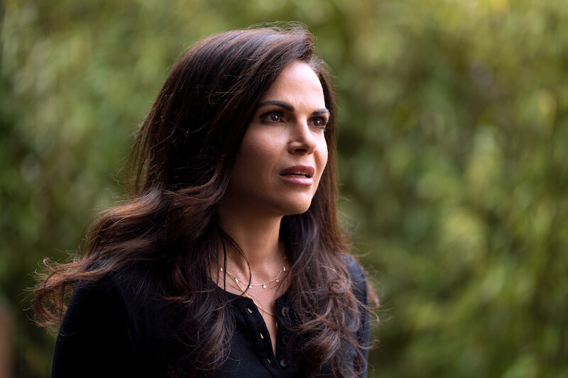 Lana Parrilla, como Lisa Trammell.