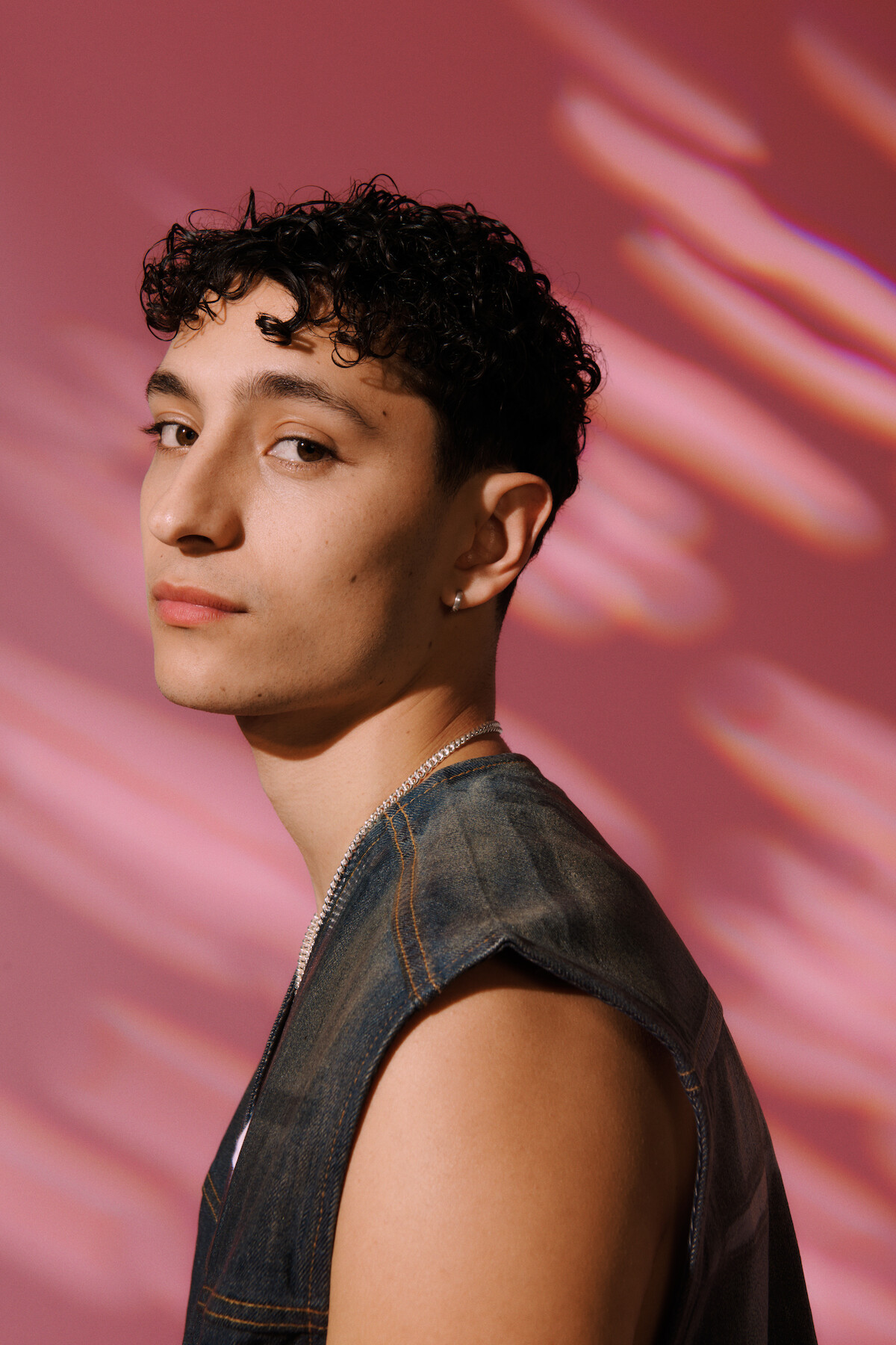 Jayden Revri in ‘Dead Boy Detectives’ glam photo shoot.