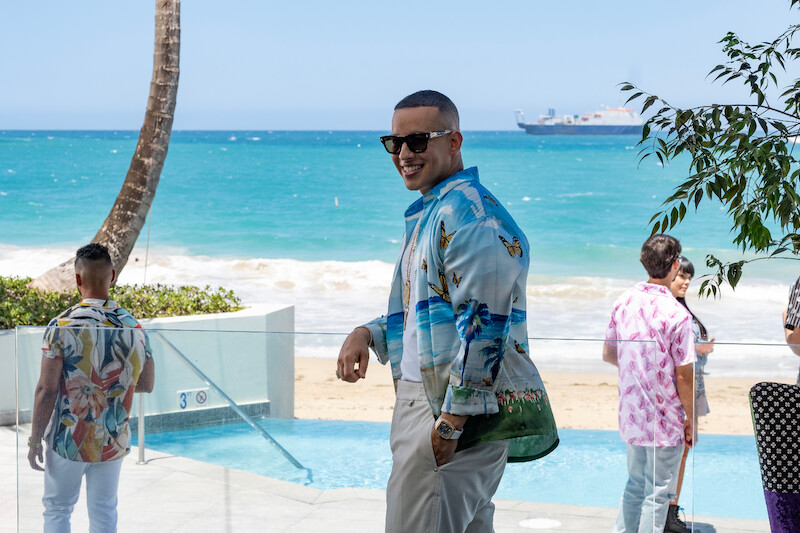 Daddy Yankee as himself on 'Neon'
