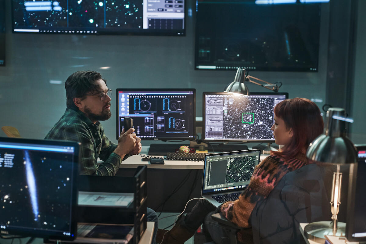 Jennifer Lawrence and Leonardo DiCaprio in 'Don't Look Up'
