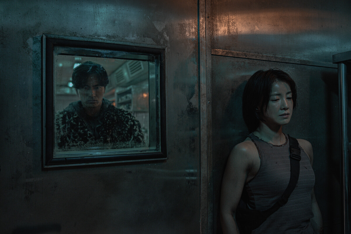 Lee Jin-uk as Pyeon Sang-wook stalks Lee Si-young as Seo Yi-kyung in Season 3 of ‘Sweet Home’