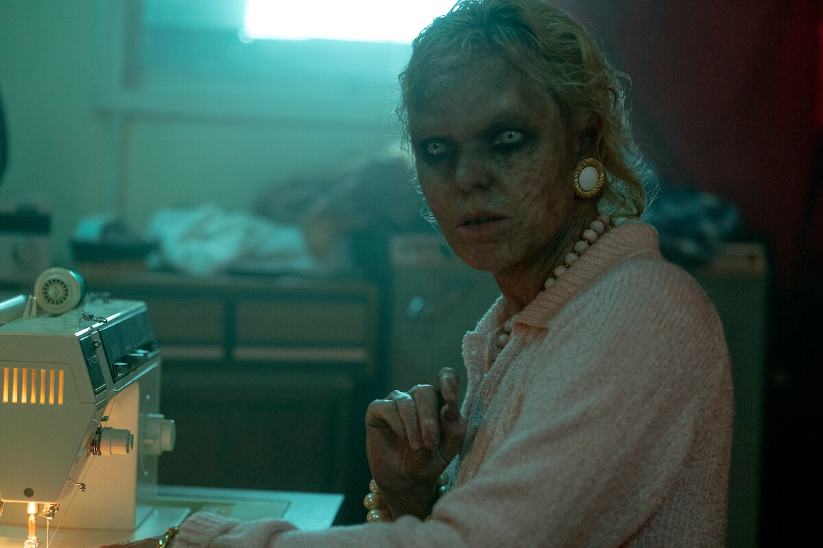 The ‘Stranger Things’ Makeup Team Does It All, from Fake Blood to ’80s Eyeshadow
