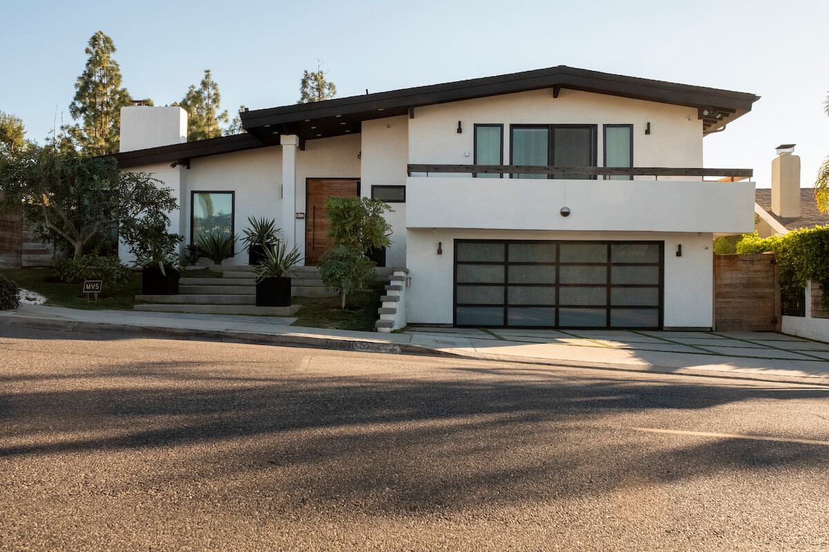 Amy’s house in BEEF Season 1.
