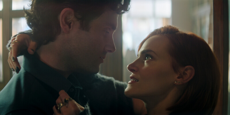 Penn Badgley as Joe Goldberg and Madeline Brewer as Bronte in 'You.'