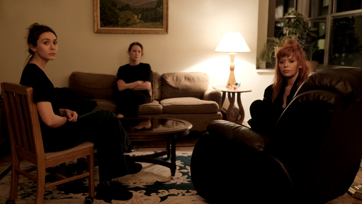 Elizabeth Olsen as Christina, Carrie Coon as Katie, and Natasha Lyonne as Rachel in ‘His Three Daughters’