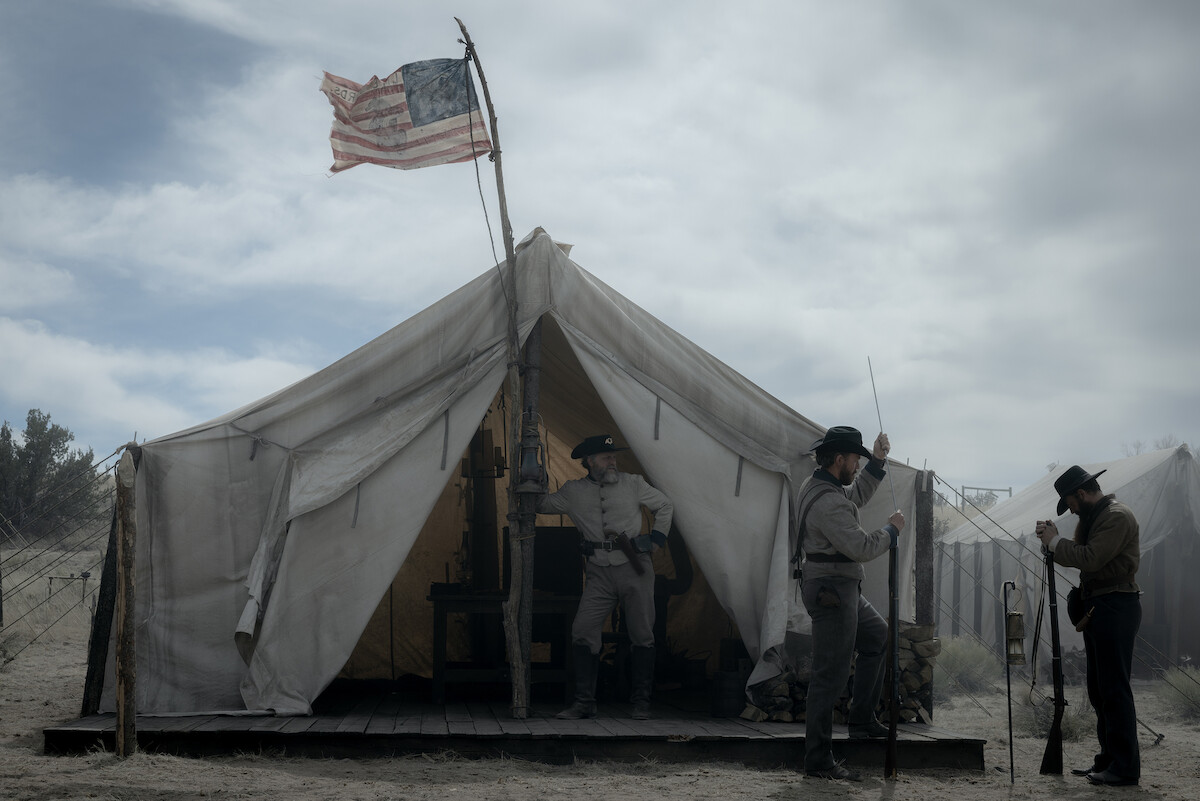 Joe Tippett as James Wolsey in ‘American Primeval’.