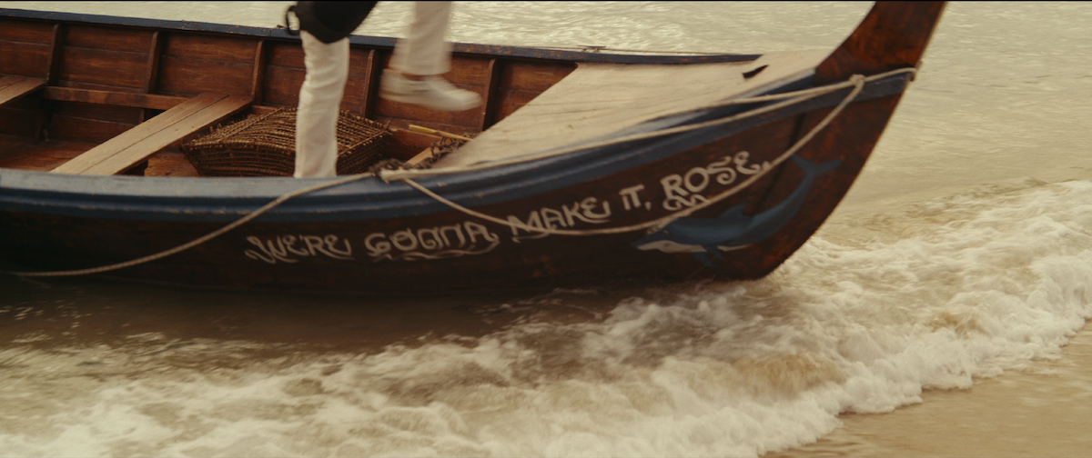 Inline Image: The Real Treasure In ‘Red Notice’ Is This Trove of Movie Easter Eggs Inline Image 1