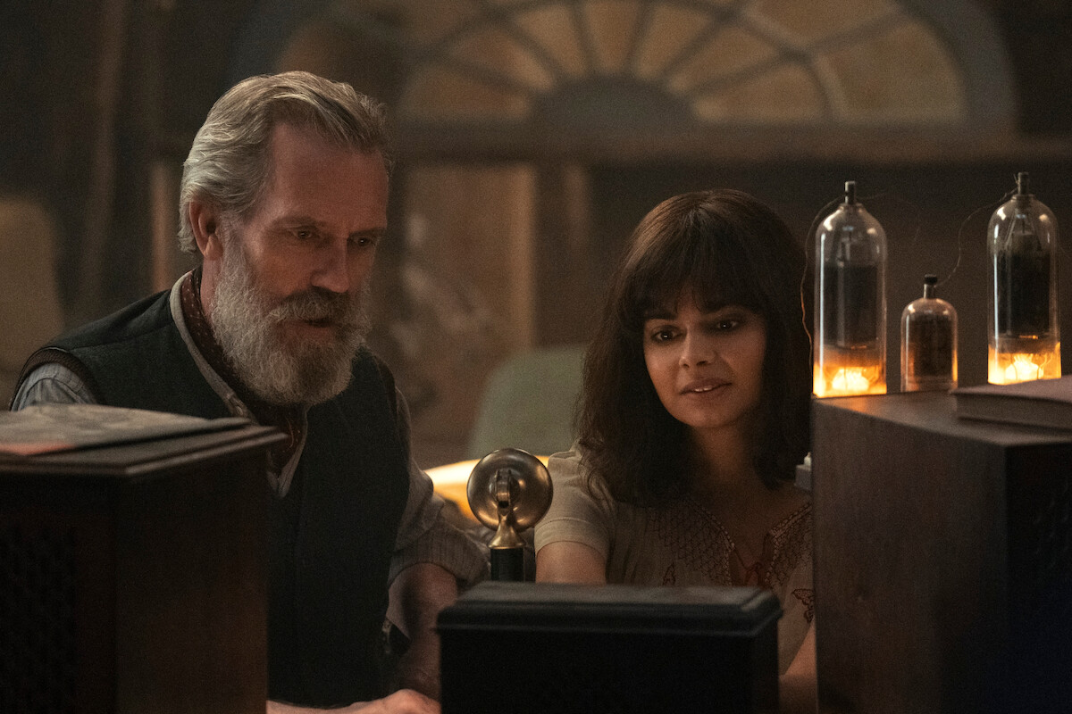 Hugh Laurie as Etienne LeBlanc, Aria Mia Loberti as Marie-Laure in Episode 103 of ‘All the Light We Cannot See’