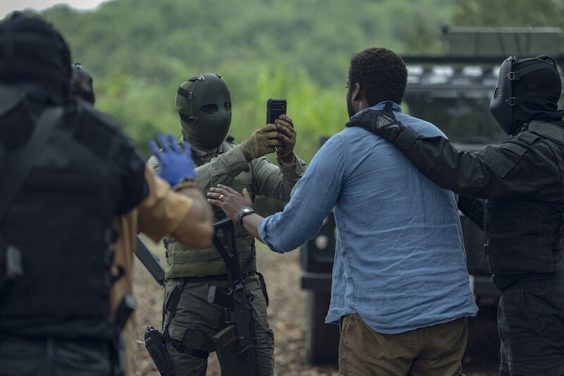 A scene from 'Hostage.'