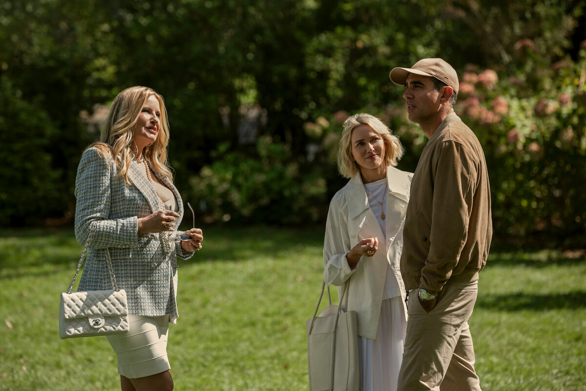 No, Jennifer Coolidge of ‘The Watcher’ Isn’t Pivoting to Real Estate