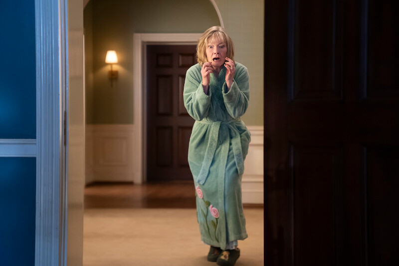Jane Curtin as Nan Cox in episode 102 of 'The Residence'.