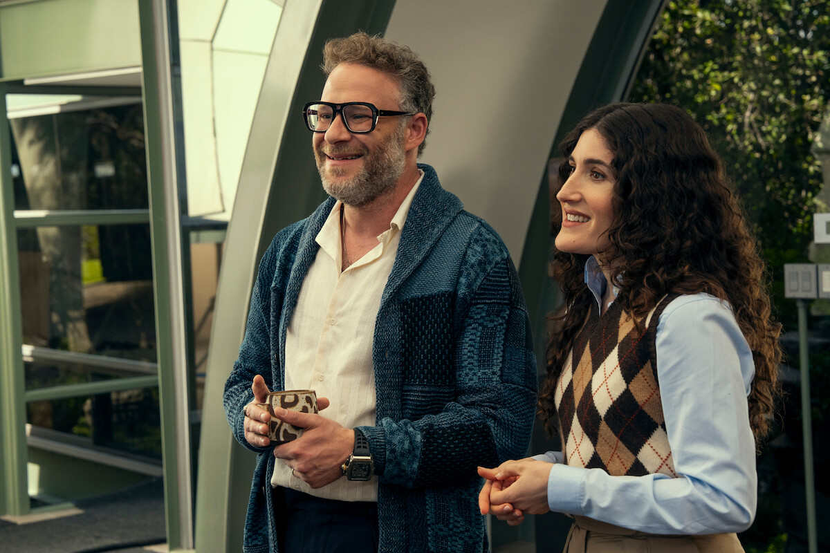 Seth Rogen as Rabbi Neil, Kate Berlant as Cami in ‘Nobody Wants This’ Season 2