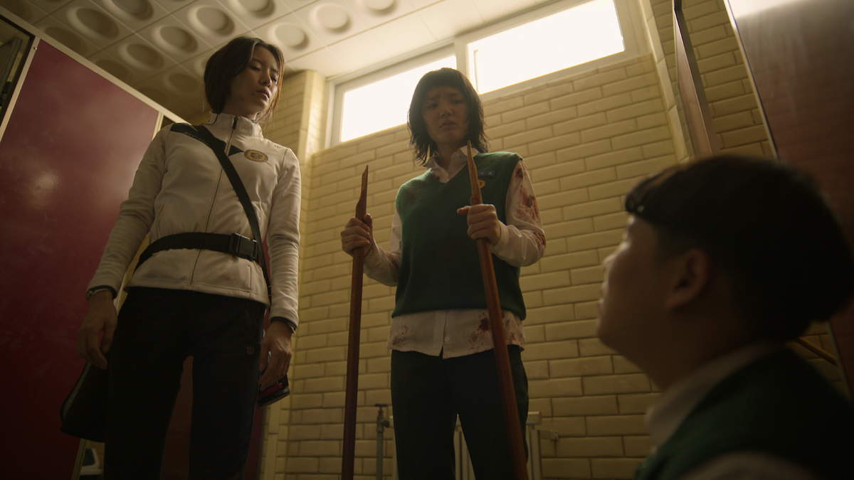 Ha-ri and Mi-jin - All the Differences Between the ‘All of Us Are Dead’ Comic and TV Show