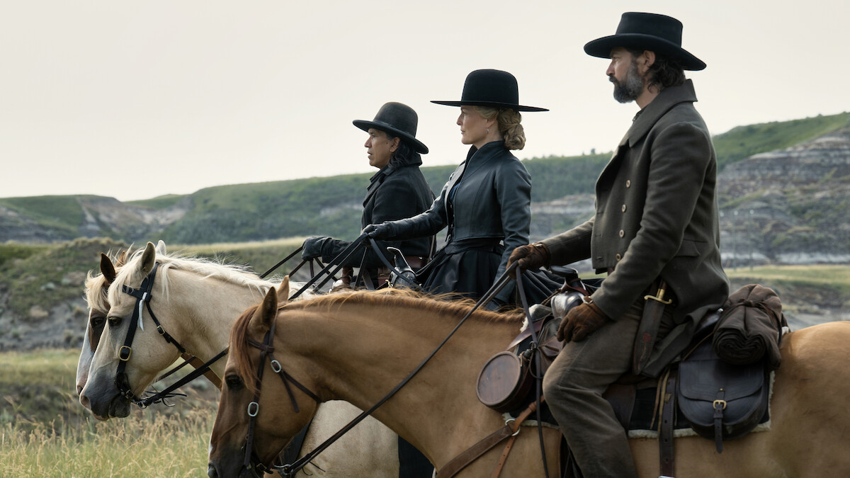 Michael Greyeyes as Jack Cree, Gillian Anderson as Constance Van Ness, and Michiel Huisman as Roache in 'The Abandons.'