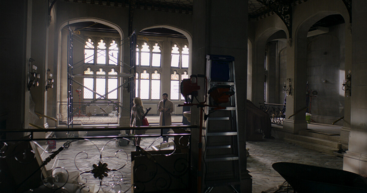 Re-creating 281 Park Avenue Required the ‘Inventing Anna’ Team to ‘Cheat’