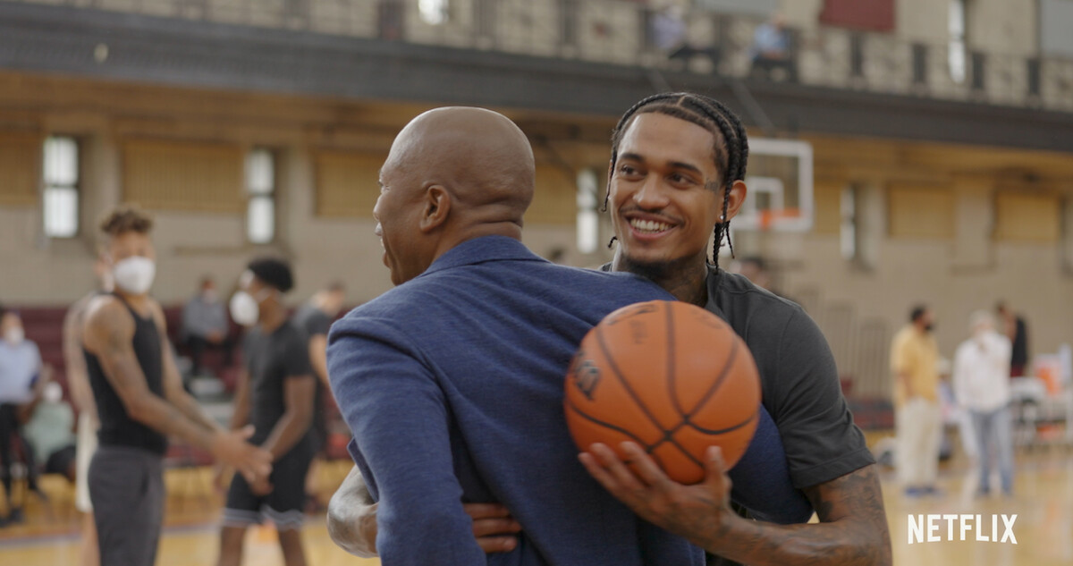 An image of people playing basketball in Adam Sandler's new movie 'Hustle'