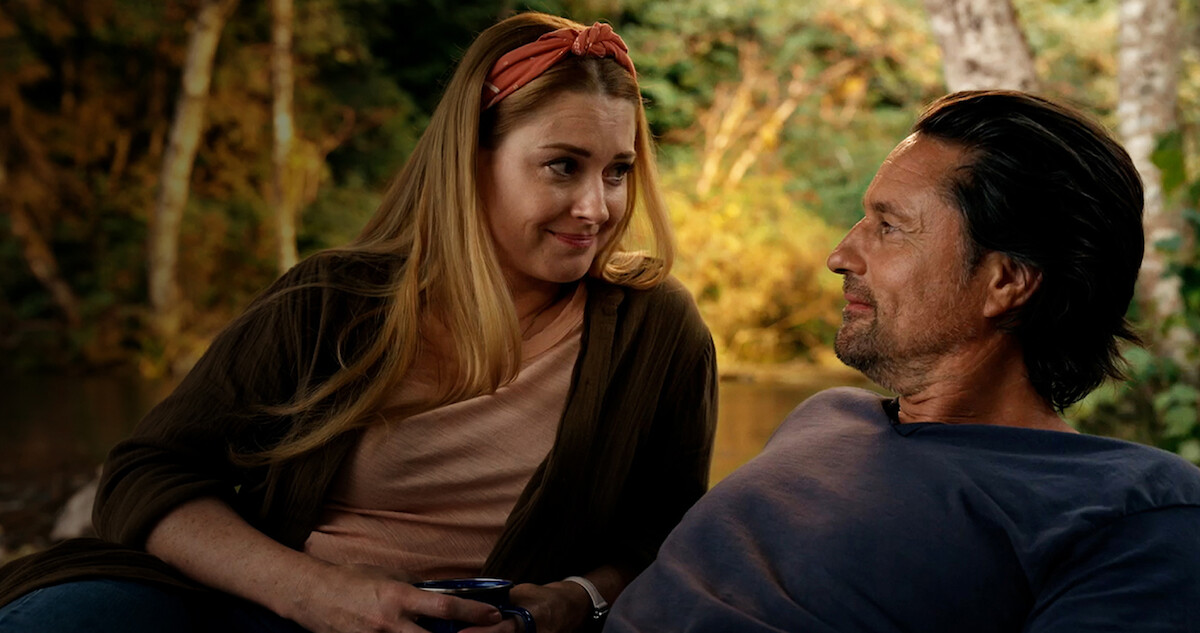 Alexandra Breckenridge as Mel Monroe and Martin Henderson as Jack Sheridan on Virgin River Season 5