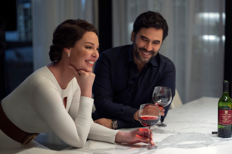 Katherine Heigl as Tully and Ignacio Serricchio as Danny in Season 2 of Firefly Lane.