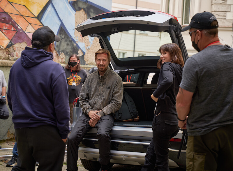 Gosling and de Armas laugh at Joe Russo. Not in a mean way; they’re just laughing.