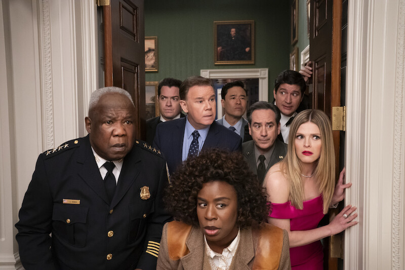 Isiah Whitlock Jr., Dan Perrault, Spencer Garrett, Uzo Aduba, Randall Park, Andrew Friedman, Ken Marino, Molly Griggs in episode 101 of 'The Residence'.