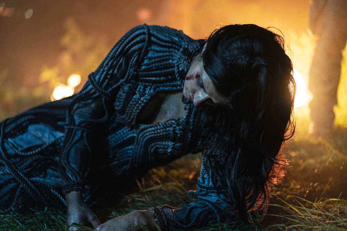 Anya Chalotra as Yennefer of Vengerberg in Season 1 of 'The Witcher'.