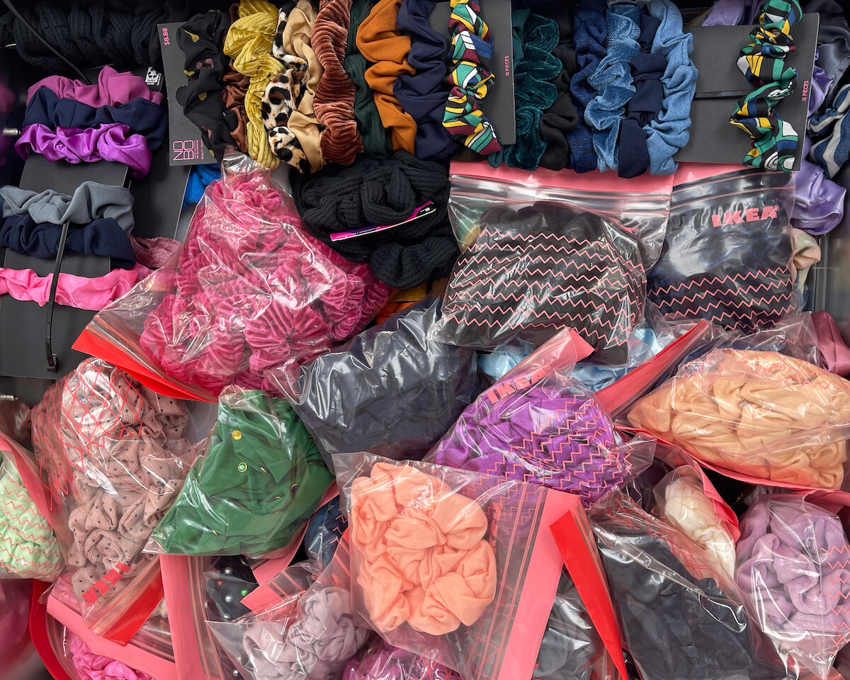 Scrunchie - 18 Fun Facts About ‘Stranger Things’ Season 4