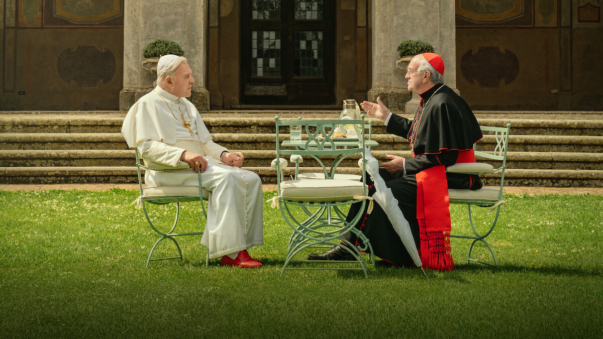 Anthony Hopkins and Jonathan Pryce