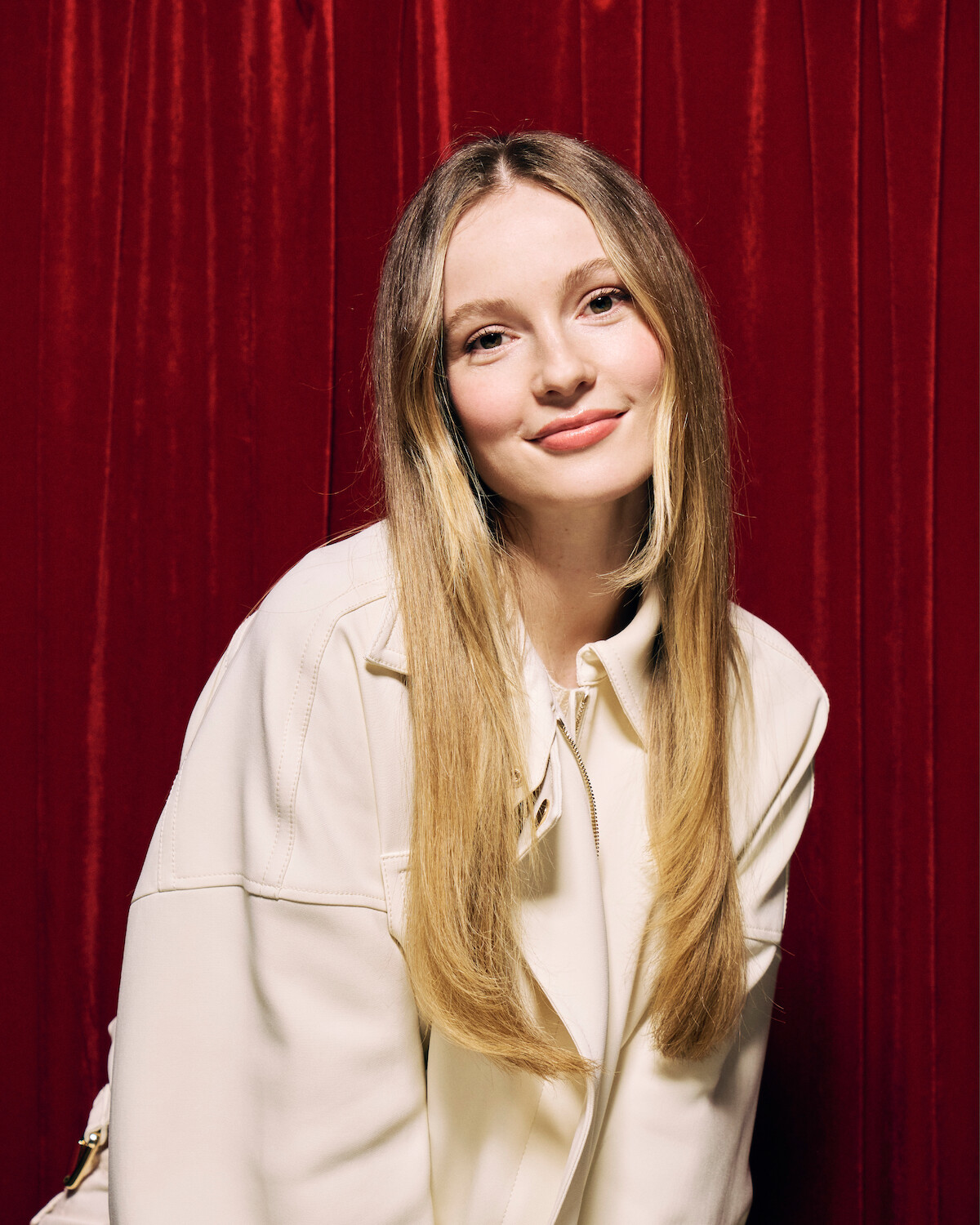 Hannah Dodd in a photobooth